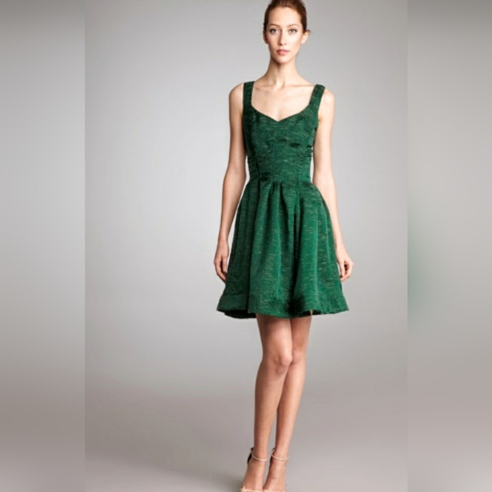 Zac Posen Green Boucle Dress Silk Sleeveless Fit-And-Flare  Flounce Skir…